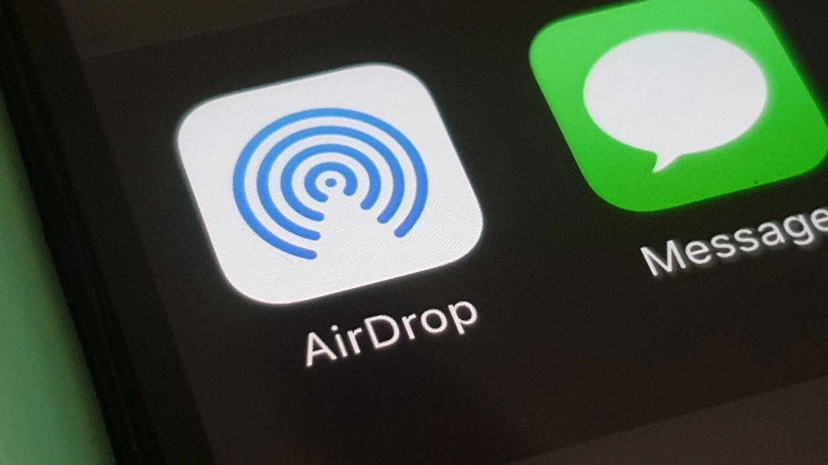 Apple Air Drop Features